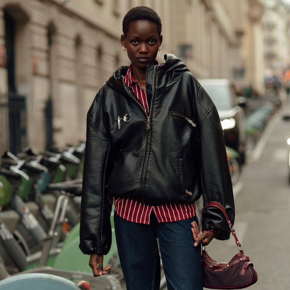  Très Chic! 5 Street-Style Trends Taking Off in Paris Right Now 