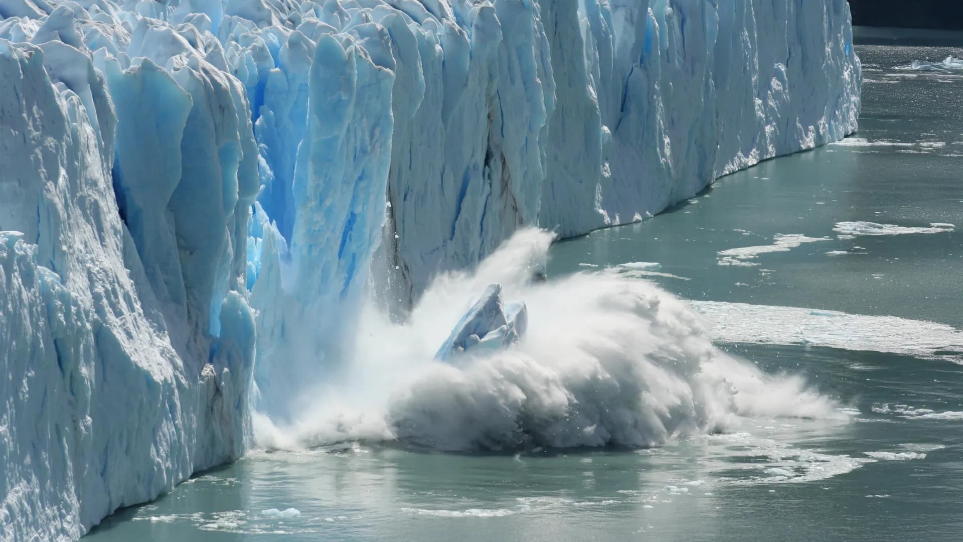 9,000-year-old ice melt shows how fast Antarctica can fall apart