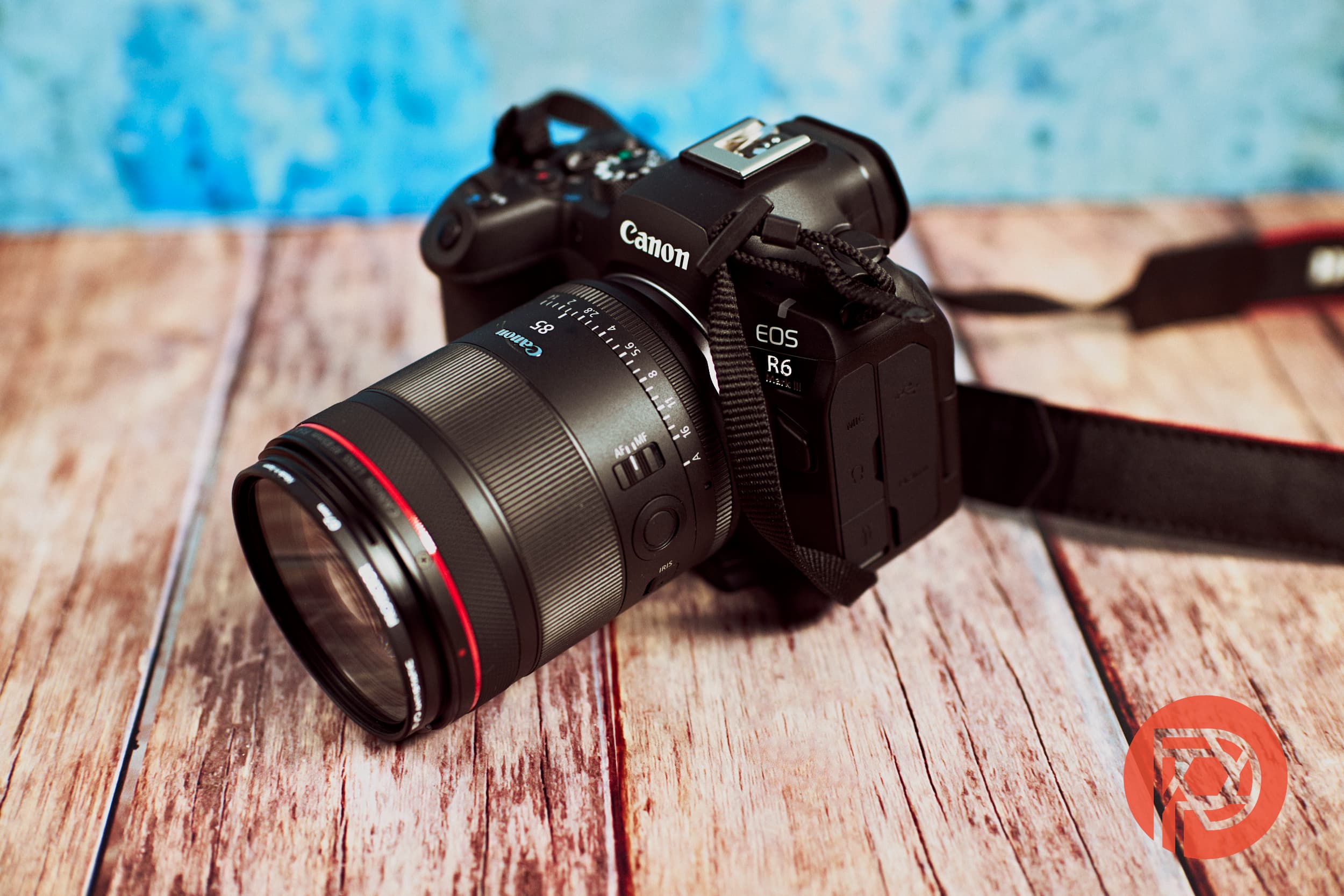 Is Canon Working on a Lens That Could Change the Face of Compact Cameras?